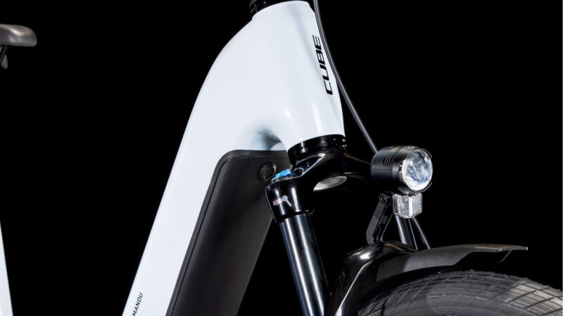 Cube Kathmandu Hybrid ONE 600 Easy Entry polarwhite´n´black – Bild 7
